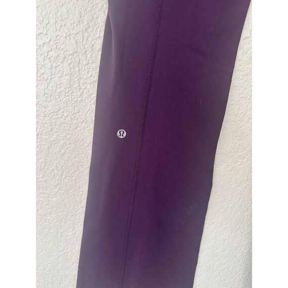 Lululemon Groove Pant III in the Full On Luon Deep Zinfandel Lilac Miss Mosaic - Picture 7 of 10